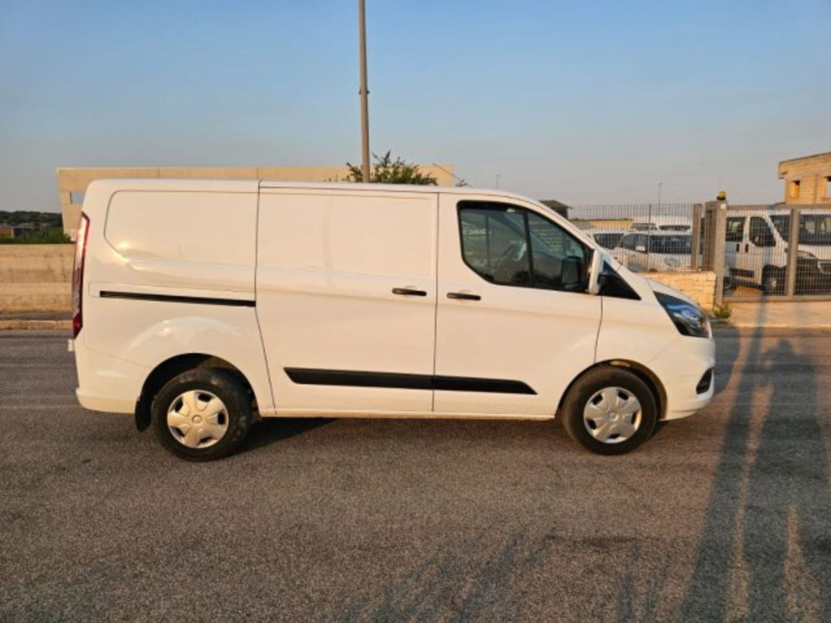 Ford Transit Custom Furgone 280 2.0 EcoBlue 130 PC Furgone Trend (5)
