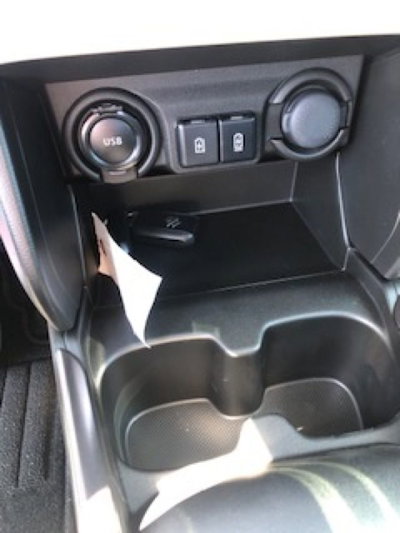 Suzuki Swift 1.2h Top 2wd (20)