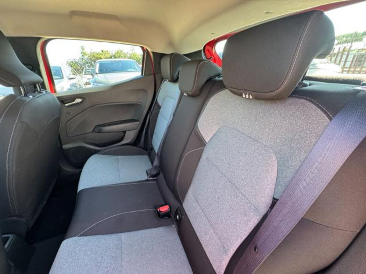 Renault Clio Blue dCi 100 CV 5 porte Evolution (11)