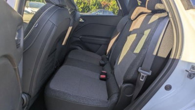 Renault Captur TCe 100 CV GPL Techno (15)