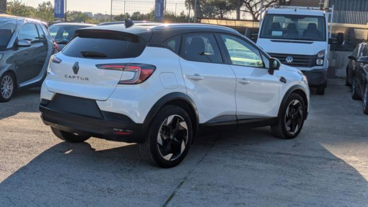 Renault Captur TCe 100 CV GPL Techno (2)