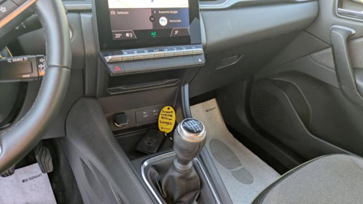 Renault Captur TCe 100 CV GPL Techno (11)