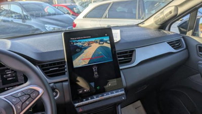 Renault Captur TCe 100 CV GPL Techno (12)