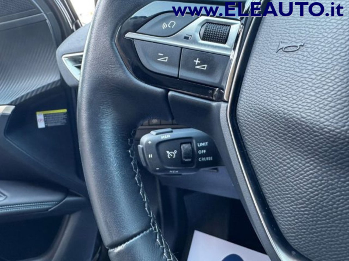 Peugeot 3008 BlueHDi 130 S&S EAT8 Allure Pack (11)