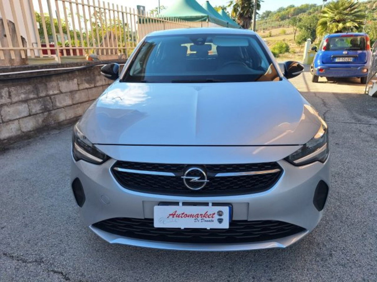 Opel Corsa 1.2 Edition (3)