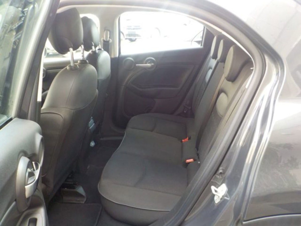 Fiat 500X 1.3 MultiJet 95 CV Pop (9)