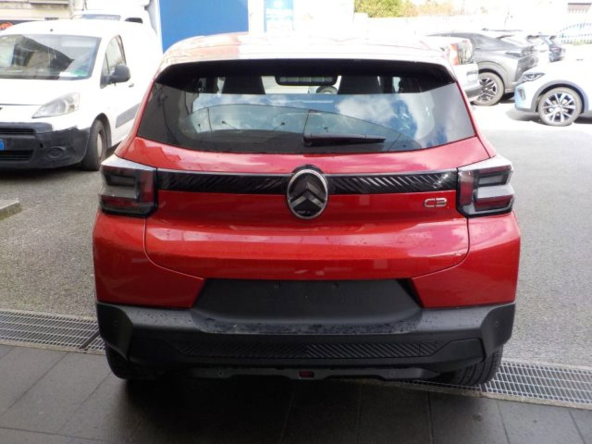 Citroen C3 1.2 turbo Max 100cv s&s (17)