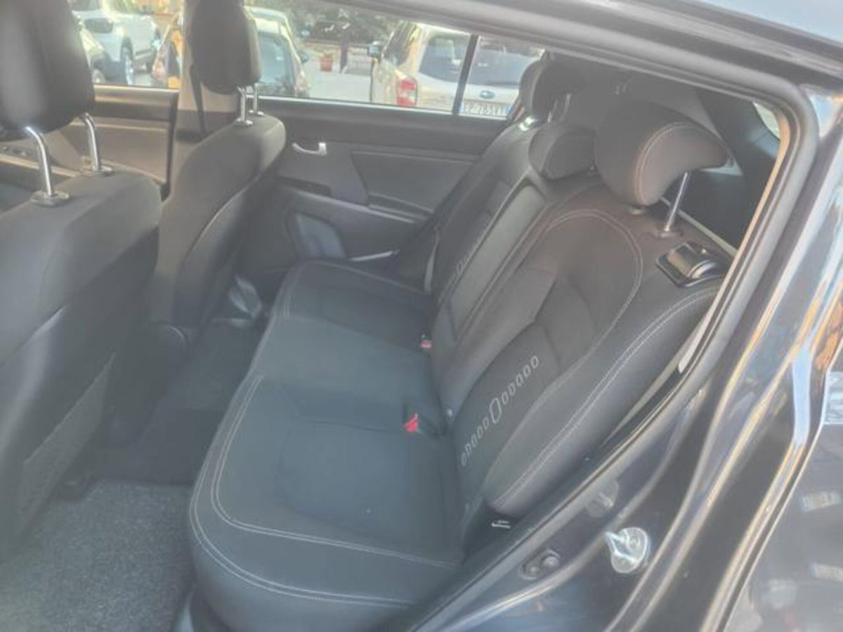 Kia Sportage 1.7 CRDI VGT 2WD Cool (19)