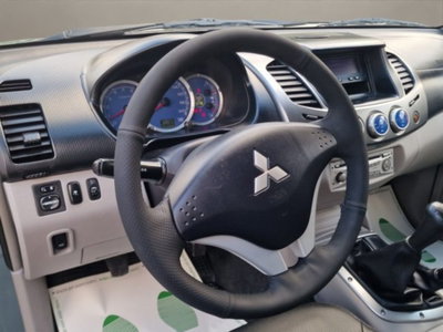 Mitsubishi L200 2.5 DI-D/136CV Double Cab Intense (10)