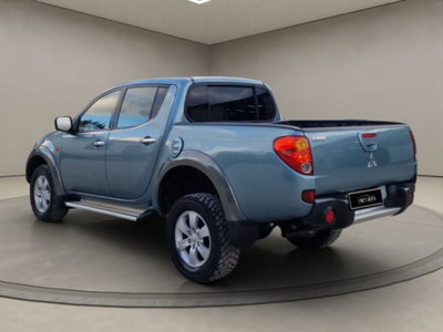 Mitsubishi L200 2.5 DI-D/136CV Double Cab Intense (3)