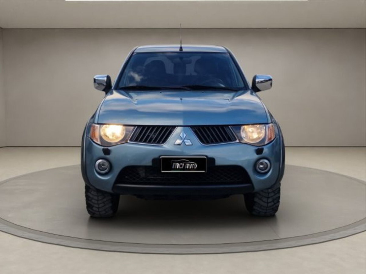Mitsubishi L200 2.5 DI-D/136CV Double Cab Intense (8)