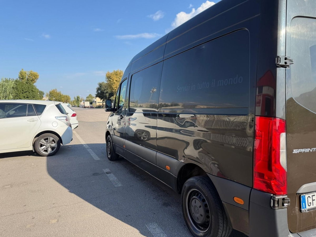 Mercedes-Benz Sprinter F39/35 311 CDI FWD TA Furgone (5)