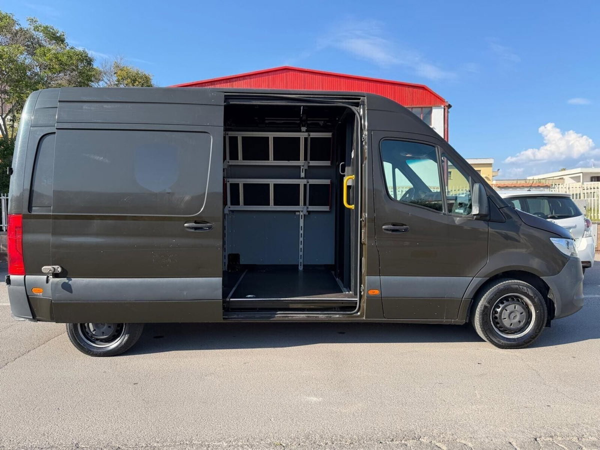 Mercedes-Benz Sprinter F39/35 311 CDI FWD TA Furgone (8)