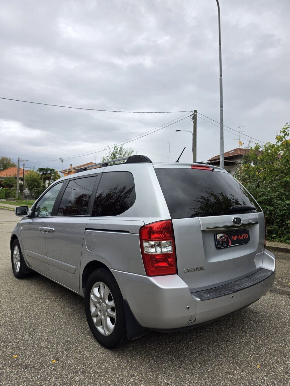 Kia Carnival 2.9 16V CRDi VGT Class (11)