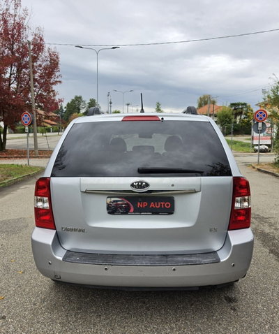 Kia Carnival 2.9 16V CRDi VGT Class (6)
