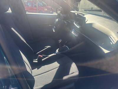 Peugeot 2008 1.2 turbo Style 100cv (10)