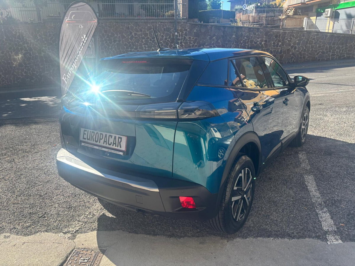 Peugeot 2008 1.2 turbo Style 100cv (3)