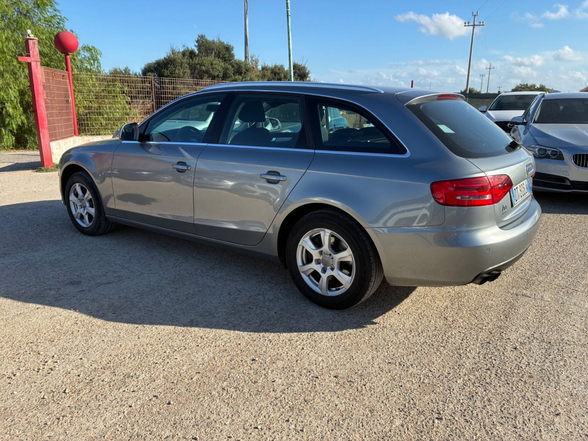 Audi A4 2.0 TDI 143CV F.AP. quattro Advanced (9)