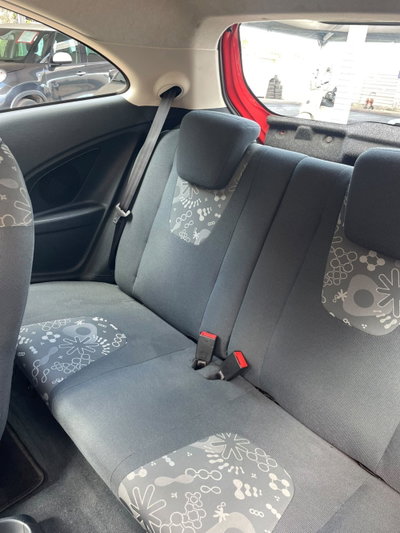 Ford Ka 1.2 8V 69CV (10)