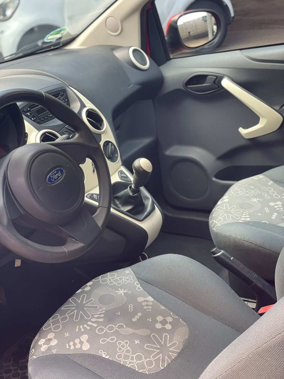 Ford Ka 1.2 8V 69CV (8)
