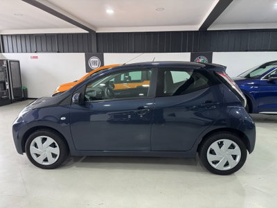 Toyota Aygo 1.0 VVT-i 69 CV 5 porte x-wave (3)