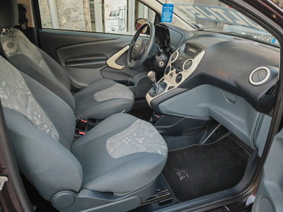 Ford Ka 1.3 TDCi 75CV Titanium cDPF (8)