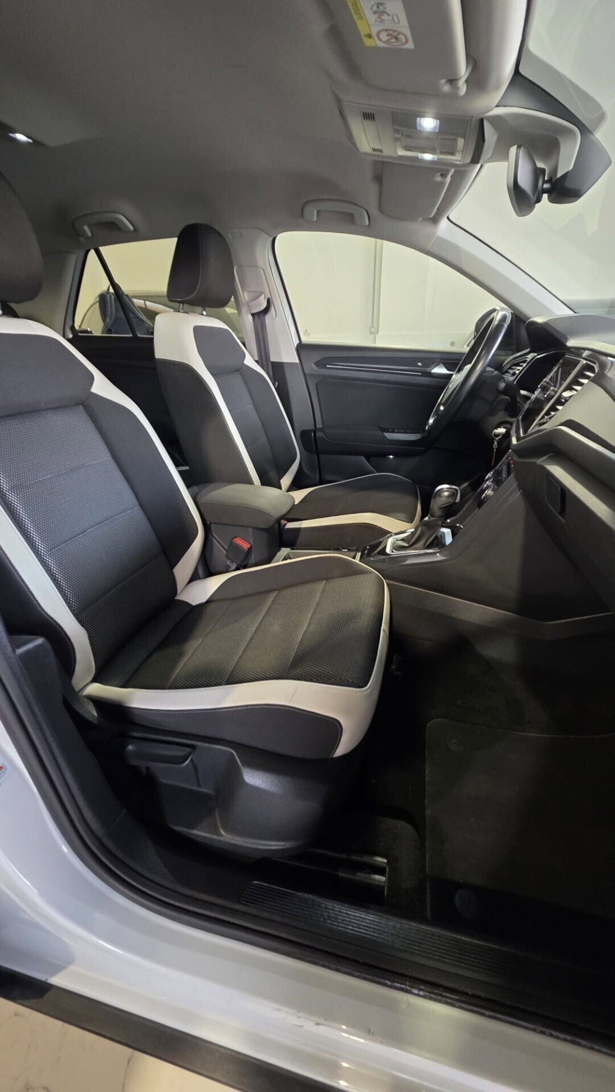 Volkswagen T-Roc 2.0 TDI SCR 150 CV DSG Advanced BlueMotion Technology (16)