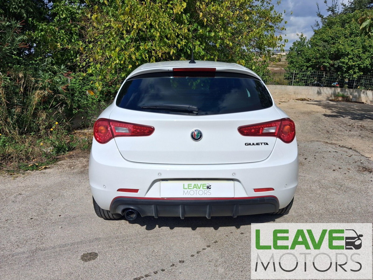 Alfa Romeo Giulietta 1.6 JTDm Sportiva 120cv tct (6)