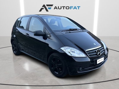 Mercedes-Benz Classe A 160 CDI BlueEFFICIENCY Coupé Elegance usata