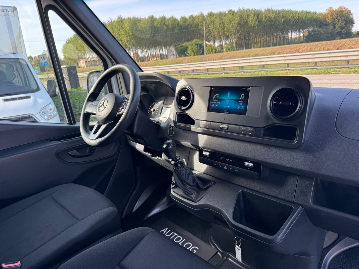 Mercedes-Benz Sprinter F37/35 311 CDI RWD TA Furgone (15)