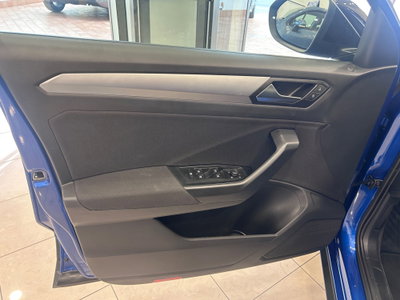 Volkswagen T-Roc 2.0 TDI SCR 150 CV DSG Sport BlueMotion Technology (13)