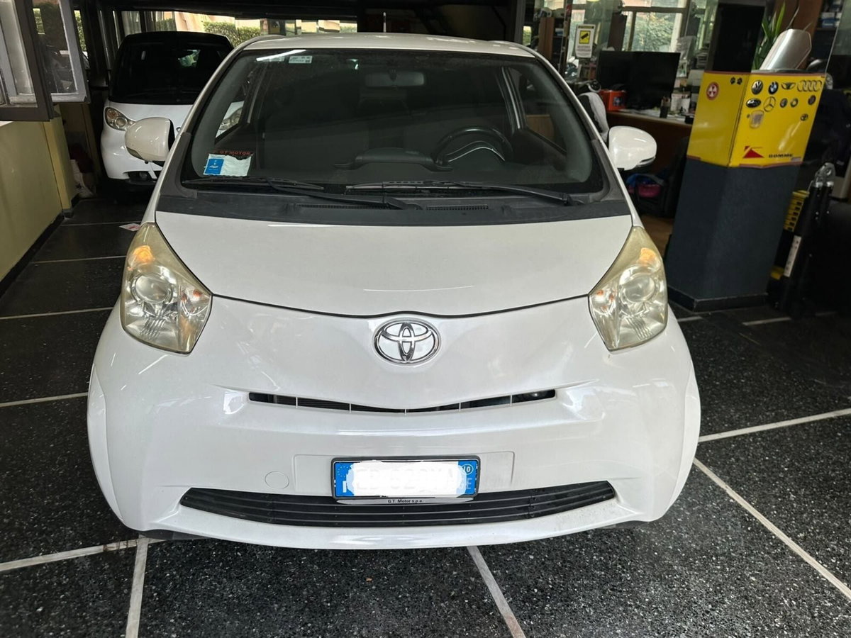 Toyota iQ 1.0 Sol