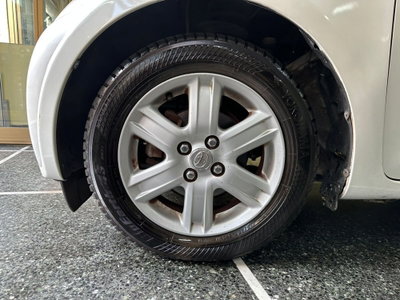 Toyota iQ 1.0 Sol (7)