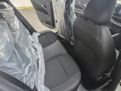 Jeep Avenger 1.2 turbo e-hybrid mhev Summit fwd 110cv edct6 (12)