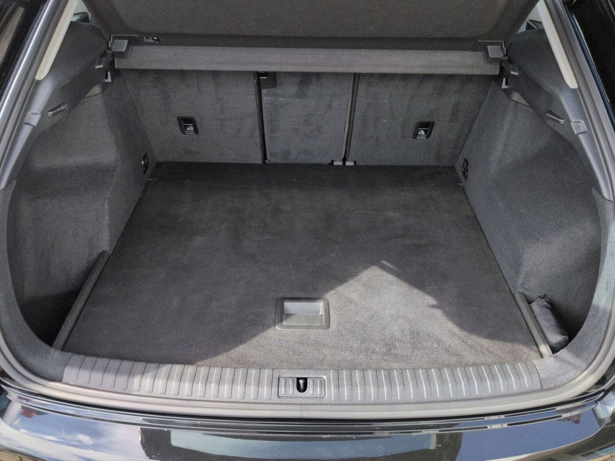 Audi Q3 35 TFSI Business Advanced (2)