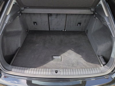Audi Q3 35 TFSI Business Advanced (2)