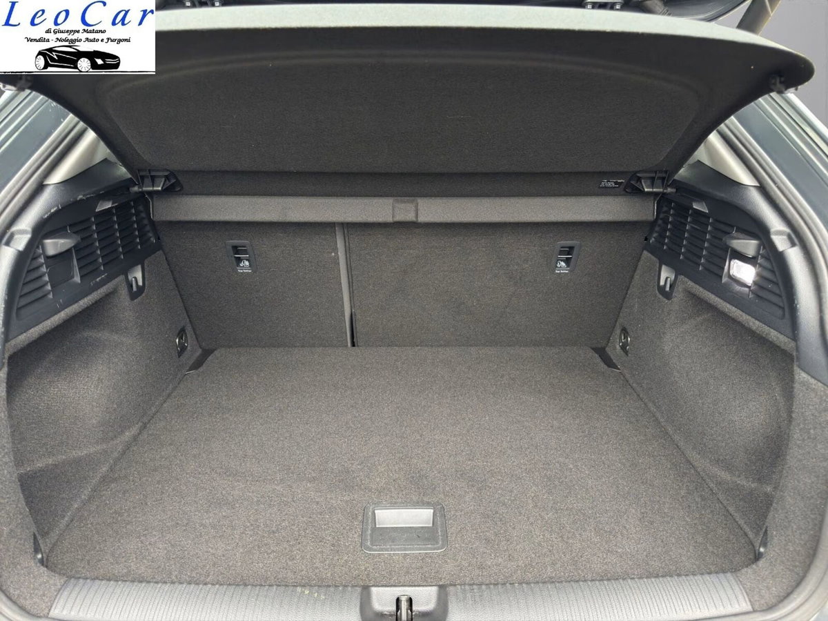 Audi Q2 Q2 35 TFSI Business (8)