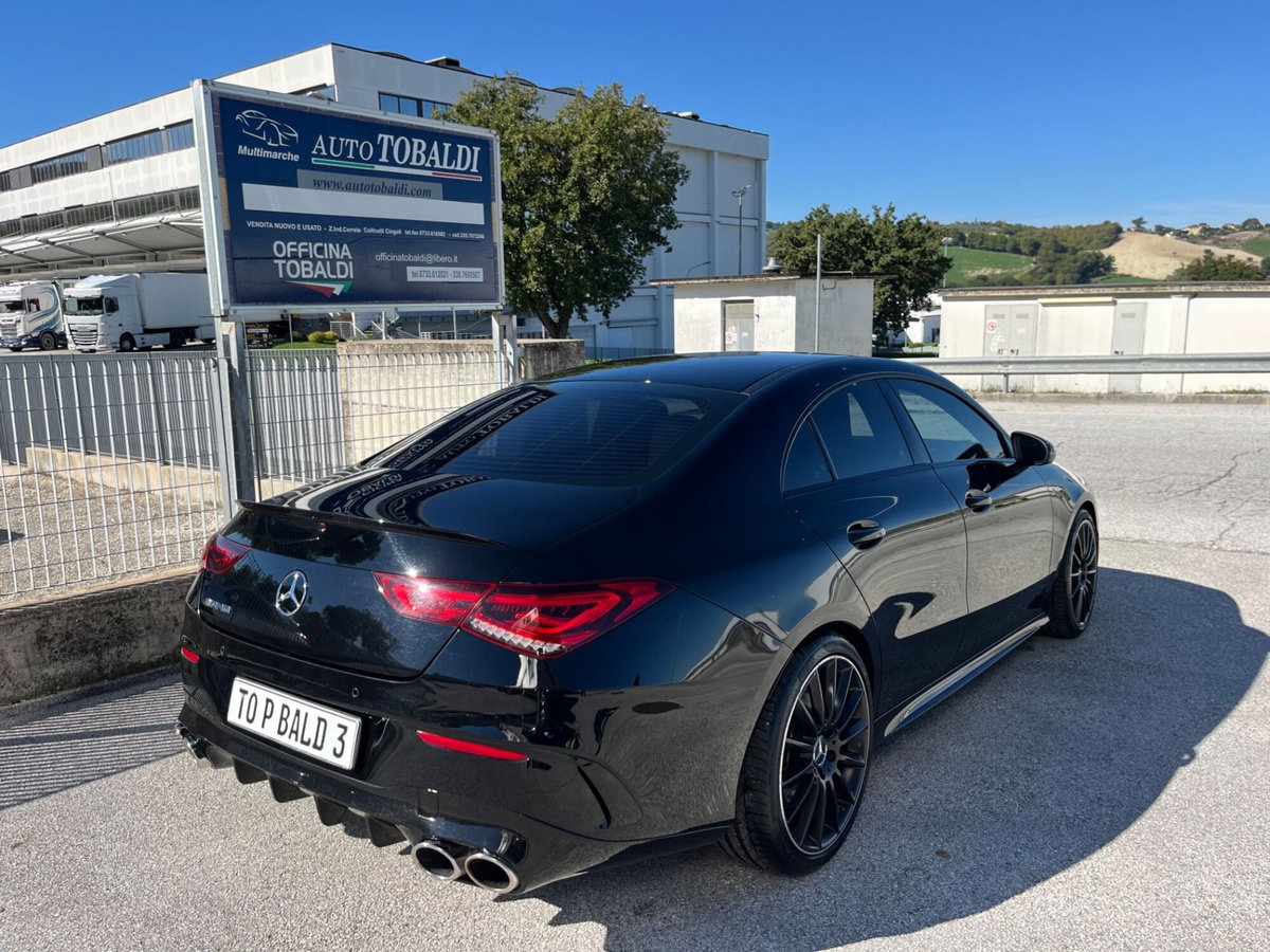 Mercedes-Benz CLA 35 AMG 4Matic (4)