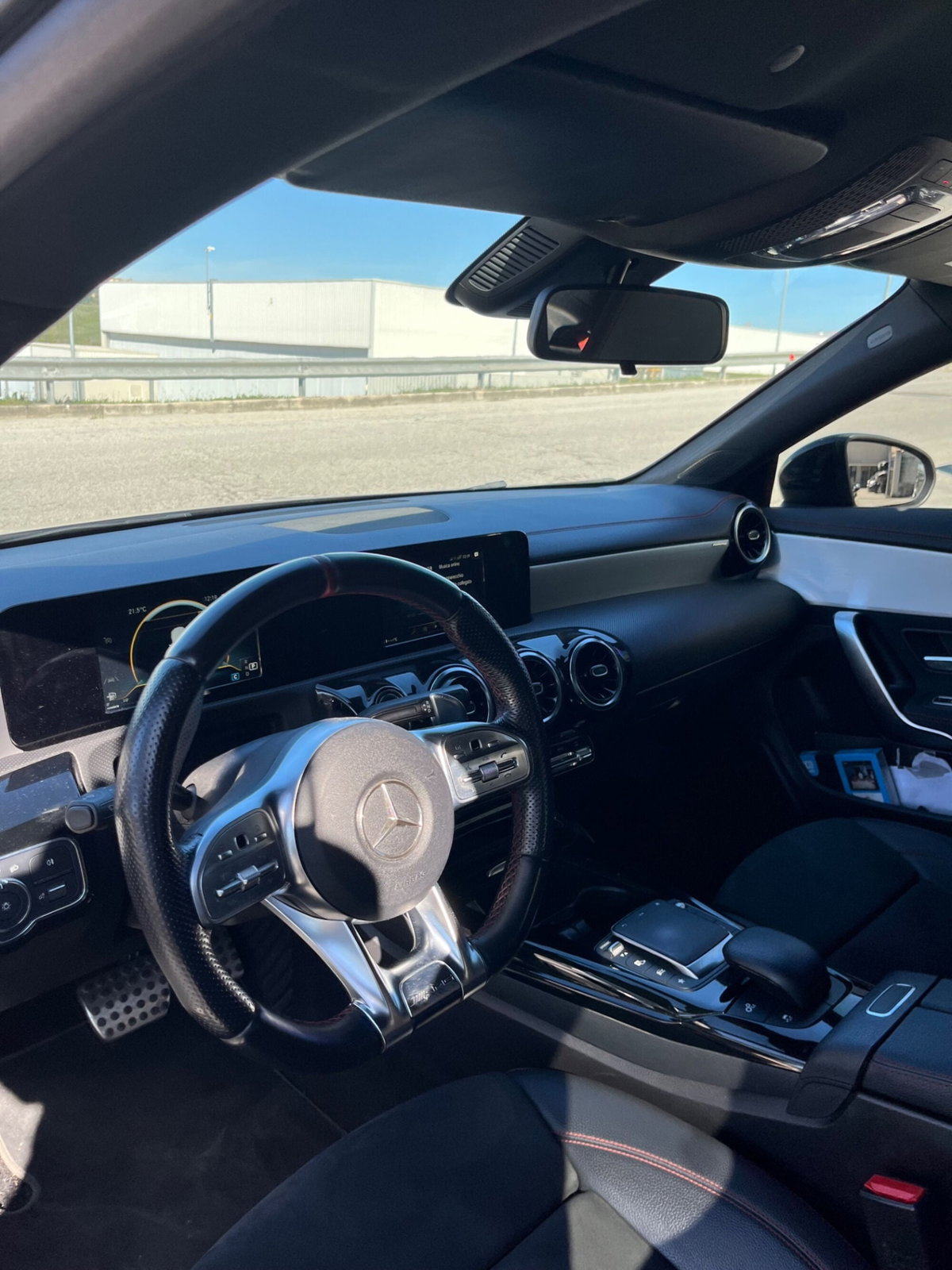 Mercedes-Benz CLA 35 AMG 4Matic (8)