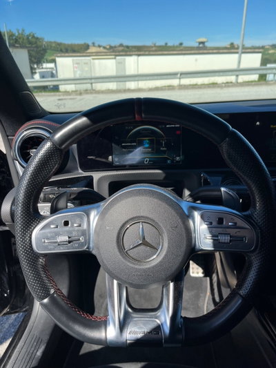 Mercedes-Benz CLA 35 AMG 4Matic (9)
