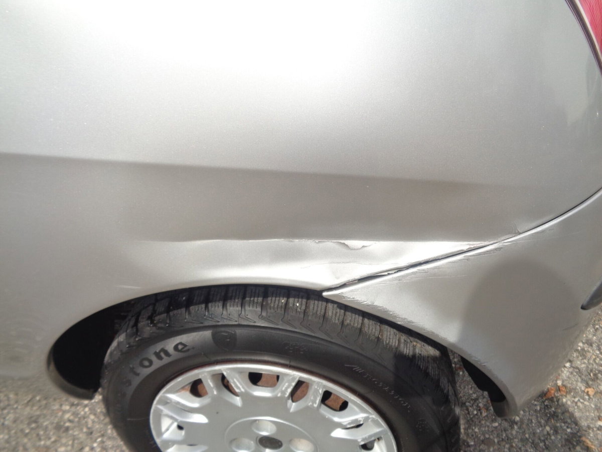 Lancia Ypsilon Multijet 16V Argento (11)