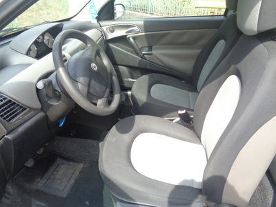 Lancia Ypsilon Multijet 16V Argento (5)