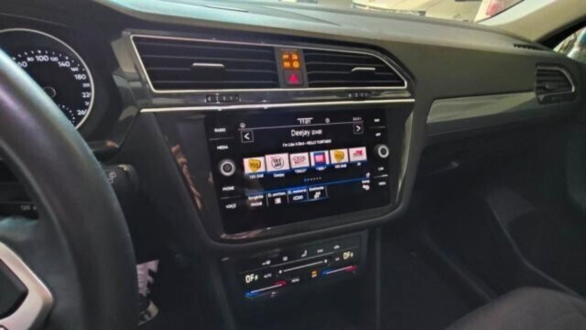 Volkswagen Tiguan 2.0 TDI 150 CV SCR DSG 4MOTION Life (10)