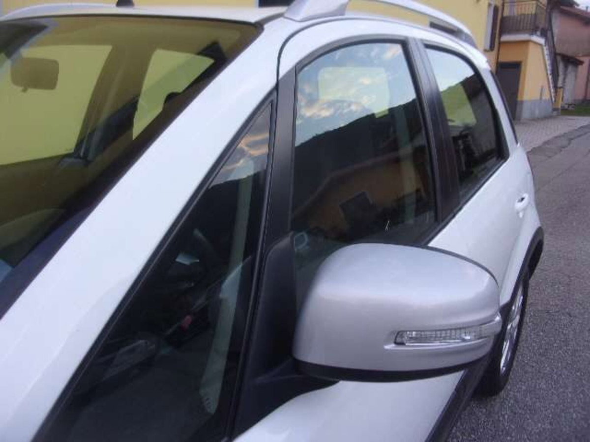 Fiat Sedici 1.6 16V 4x4 Emotion (13)