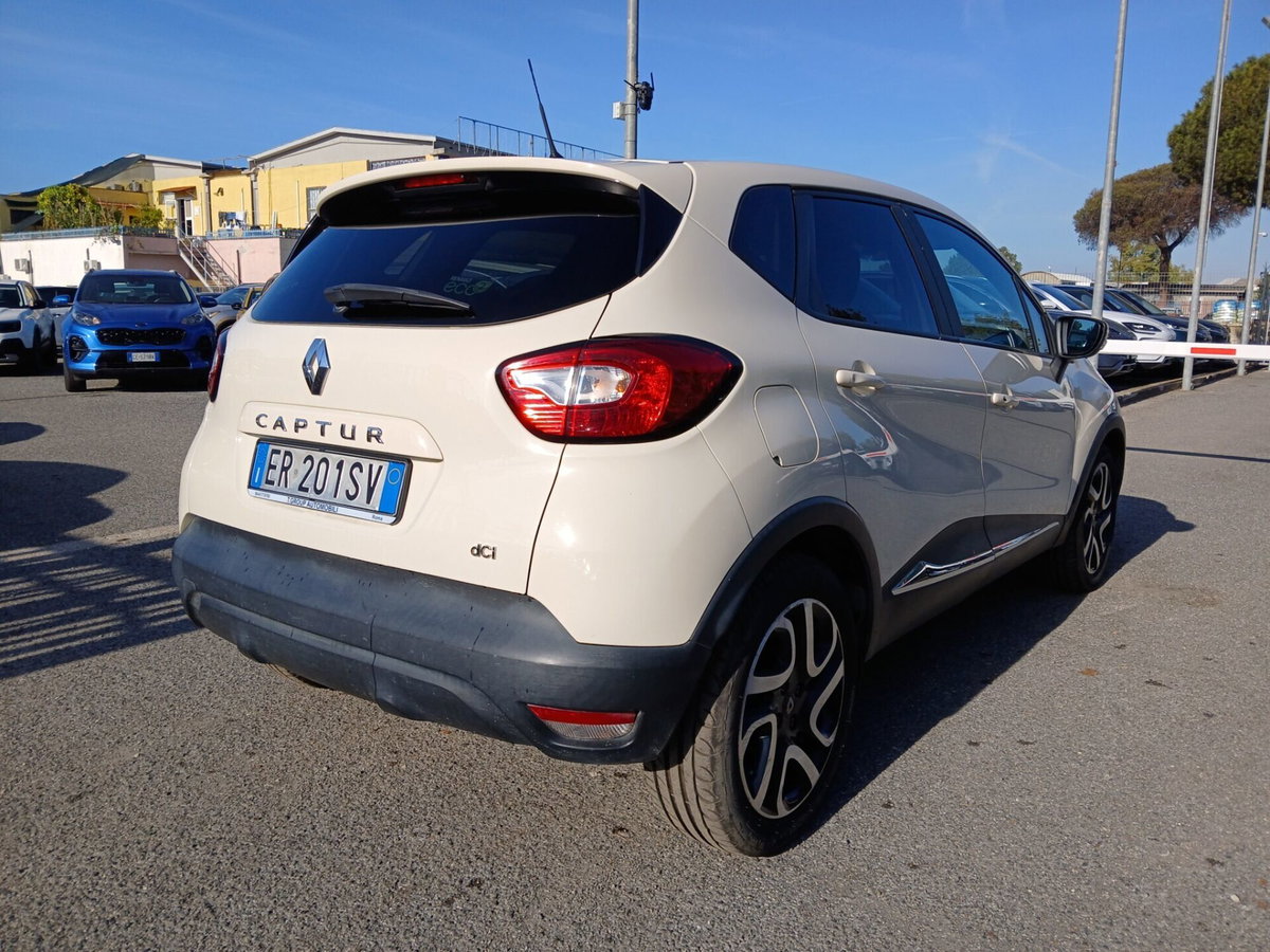 Renault Captur 1.5 dCi 8V 90 CV Start&Stop Energy R-Link (5)