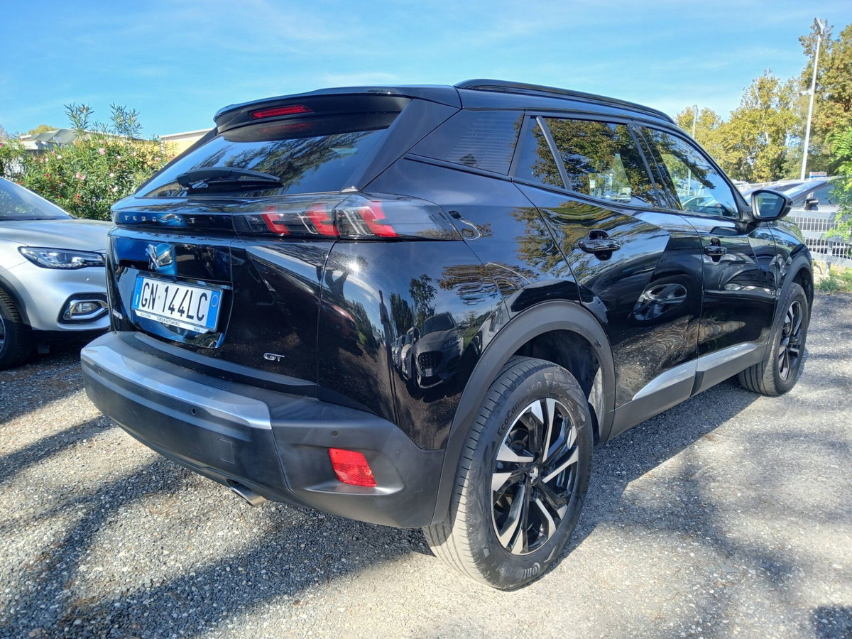 Peugeot 2008 BlueHDi 130 S&S EAT8 GT (5)