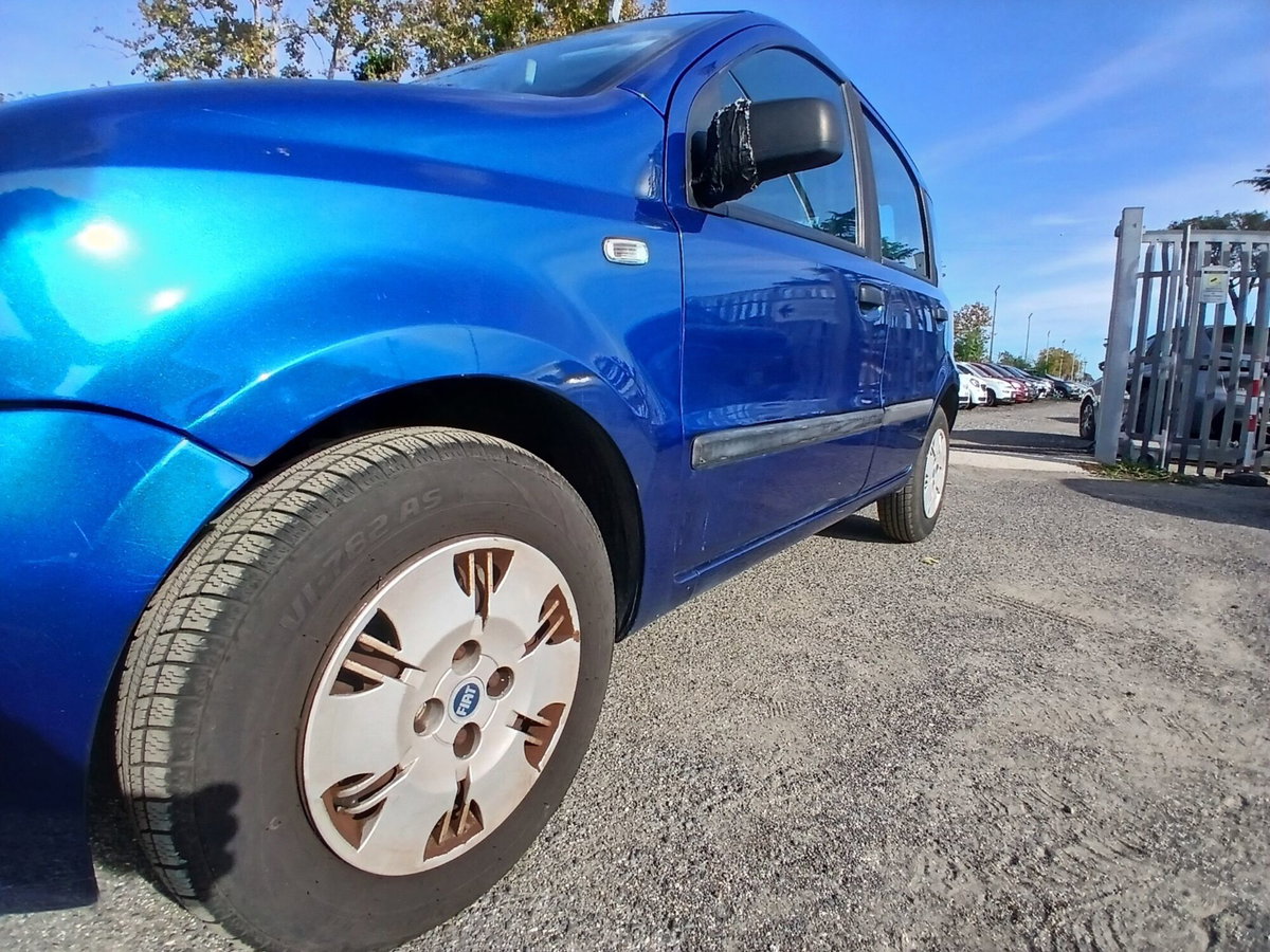 Fiat Panda 1.2 Emotion (11)