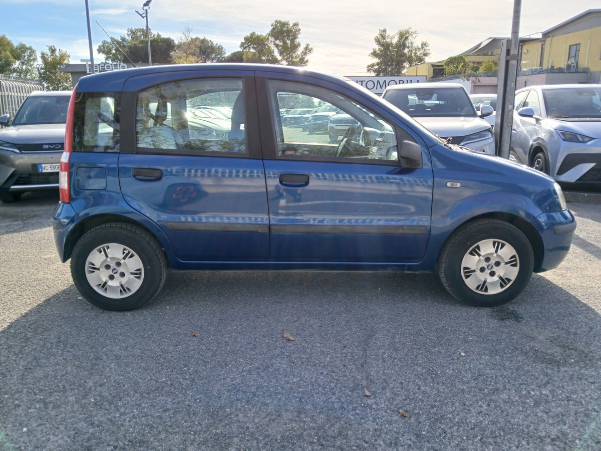 Fiat Panda 1.2 Emotion (4)