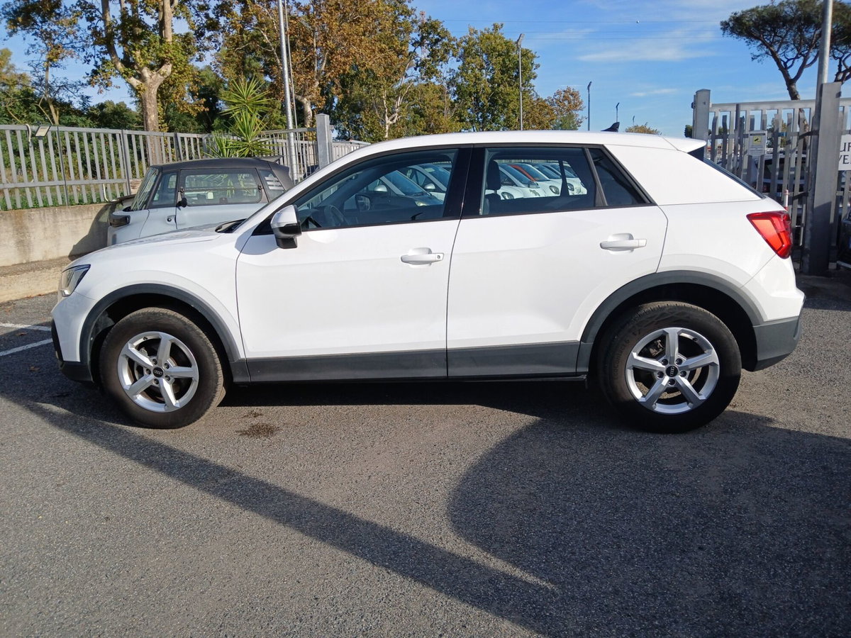 Audi Q2 Q2 30 TFSI Business (7)