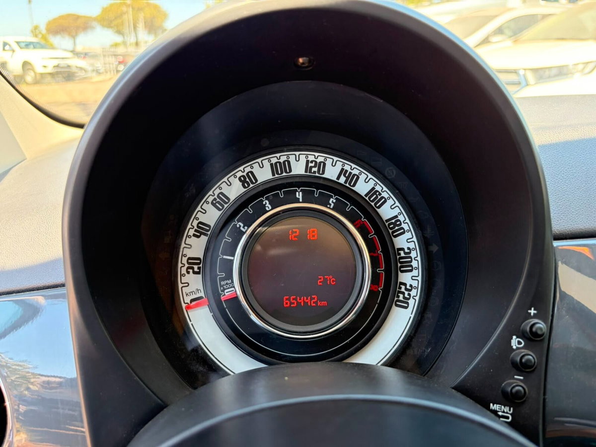 Fiat 500 1.2 Lounge (8)